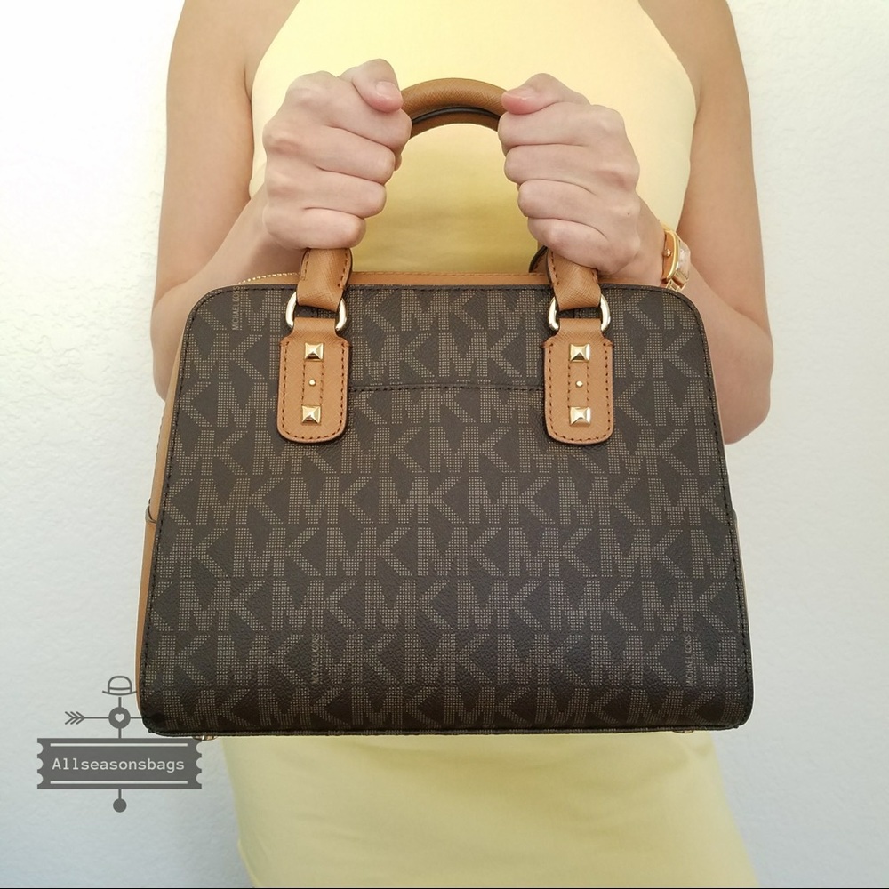 NWT Michael Kors Sandrine studded satchel Small - Picture 6 of 8